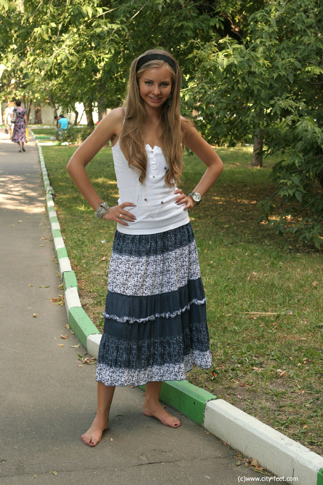 Foot Fetish Forum Tender barefoot beauty